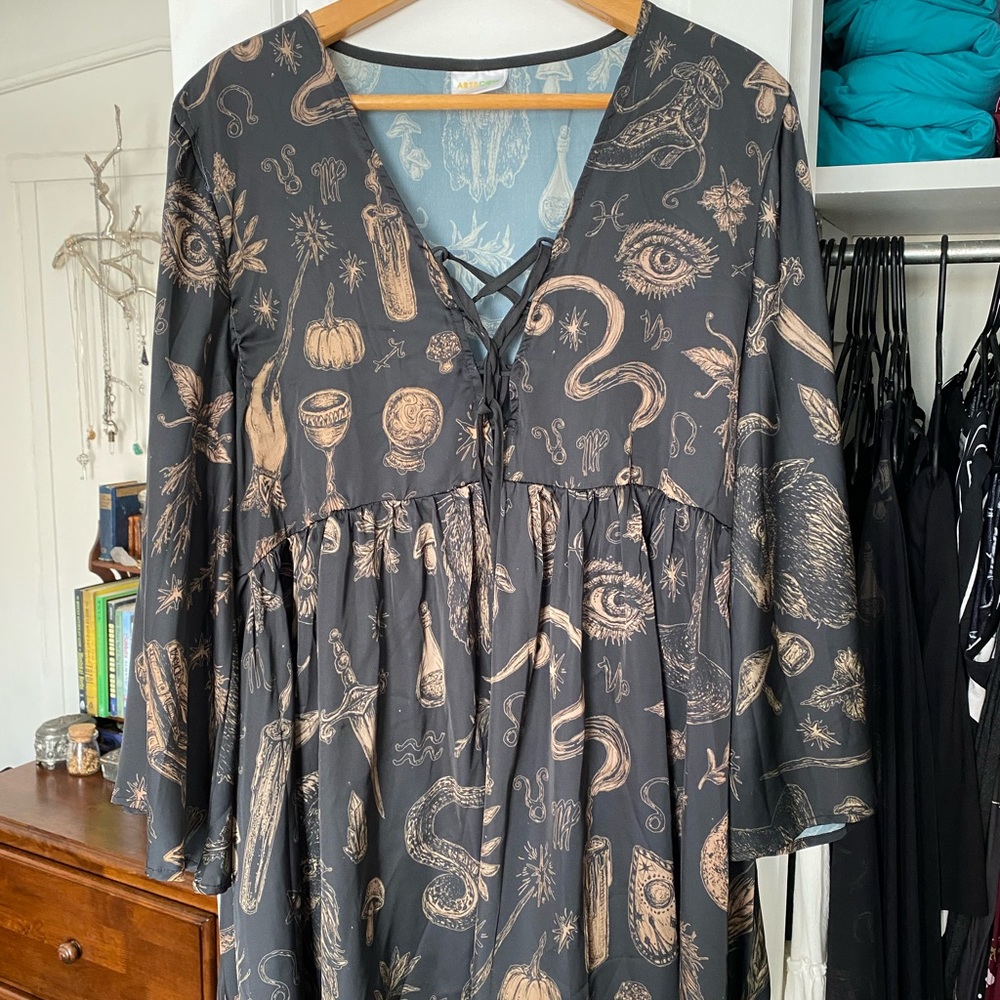 Brett Manning Sabrina Bell Sleeve Dress